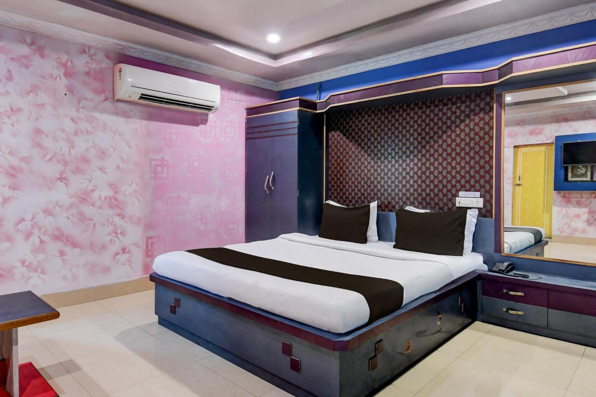 Hotel O Blue Royal Bhubaneswar Exterior photo